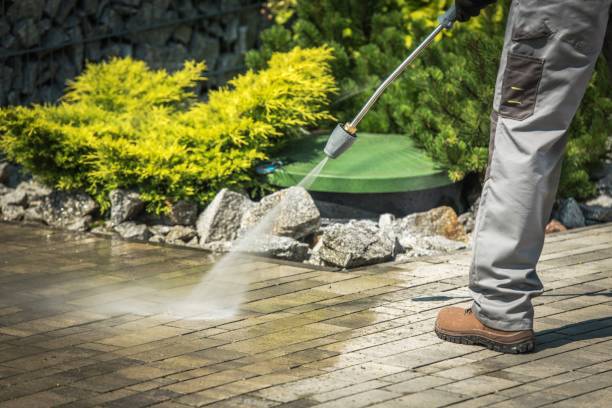 Best Deck and Patio Pressure Washing in Independence, KS